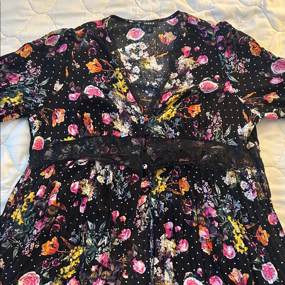 Torrid Floral Black Kimono with Lace Detail